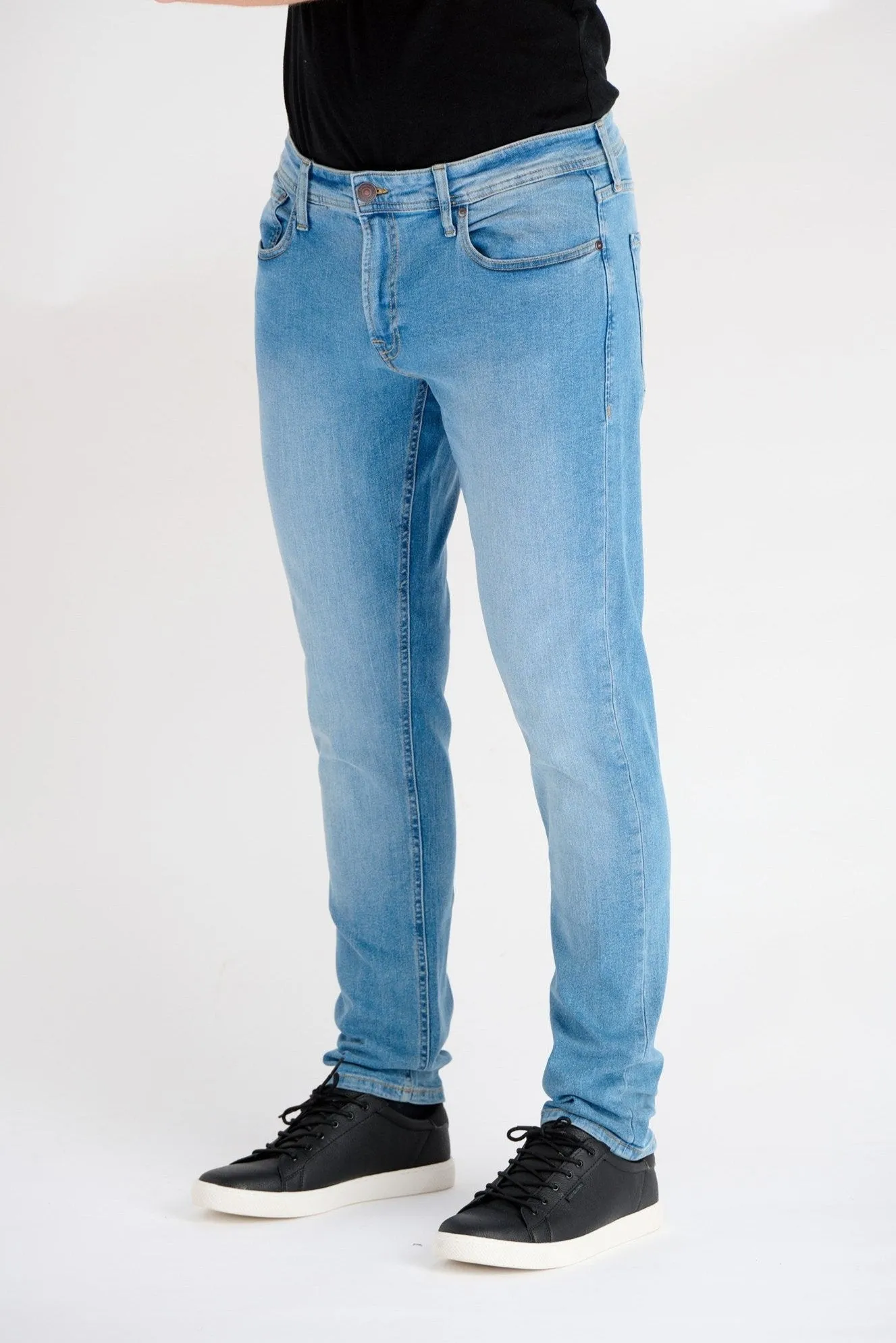 Performance Jeans (Slim) - Light Blue Denim
